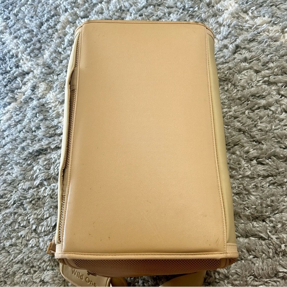 Wild One Pet Travel Carrier in Tan - Picture 4 of 5